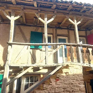 maison-mdivale-avec-jardin-dans-charmant-village.midi-pyreneeshotels.com/